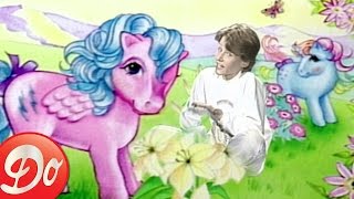 Mon Petit Poney  le générique de Sandrine et Stéphanie Clip officiel [upl. by Sinclair856]