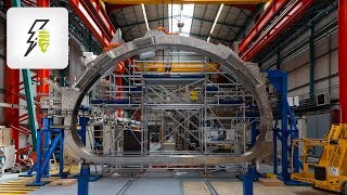 Reportage Les aimants supraconducteurs du tokamak japonais JT60SA testés et intégrés au CEAIrfu [upl. by Krilov]