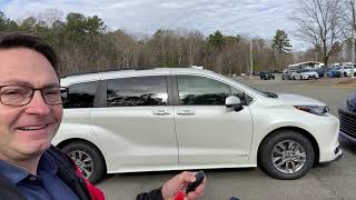 2021 Sienna XLE vs Limited I Compare so you Can Decide Full Review [upl. by Yht]