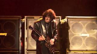 Black Sabbath  Paranoid LIVE HD [upl. by Ballinger784]