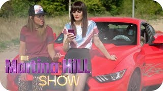 Rebecca amp Larissa ON TOUR Larissa am Steuer  Die Martina Hill Show  SAT1 TV [upl. by Conal]