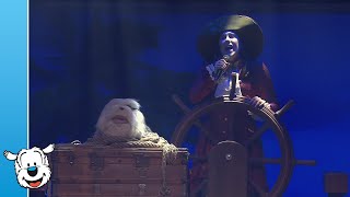 Samson amp Marie  Piratenpotpourri  Kerstshow Het Theaterspookje [upl. by Neesay]