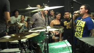 New Found Glory  Dressed To Kill LIVE Nash Nardone on drums [upl. by Ahsats205]