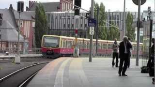 BR481 departs Berlin Hauptbahnhof [upl. by Riesman193]