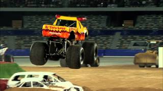 Monster Jam El Toro Loco Freestyle  Abu Dhabi 2013 [upl. by Kemppe488]