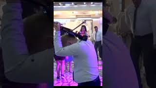 Sviračka Magija Violinista Slavko Nikolić sa Magičnim Potezima kolo dance violin viral [upl. by Ibocaj]