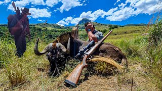 A Truly Challenging Black Wildebeest Hunt Drakensberg  Limpopo Fishing Skewers amp Liver [upl. by Russian467]