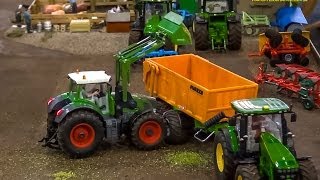 RC John Deere amp Fendt in Action Amazing RC Tractors at work Awesome Farmland SIKU 132 models [upl. by Ysiad]