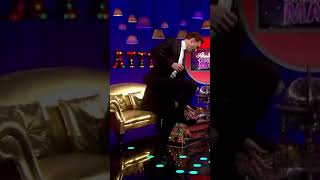 Tom Hiddleston Shows Off Dance Moves shorts alancarrchattyman tomhiddleston  Alan Chatty Man [upl. by Sheelagh]