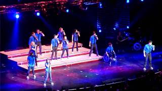 Glee Live  Somebody to Love [upl. by Genesia]