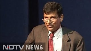 Raghuram Rajan uses dosa economics to explain inflation [upl. by Htiel]