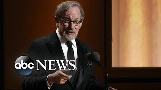 Steven Spielberg takes on streaming services l GMA [upl. by Orlina]