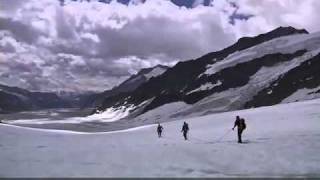 Wanderung über den Aletschgletscher vom Jungfraujoch zur Konkordiahütte 2010 [upl. by Nael964]