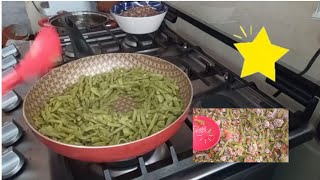 receta de longaniza en salsa verde con nopales  recetas de cocina  Comiendo Rico Y Facil [upl. by Doreen]