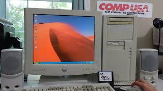 Using a Windows XP computer from 2004 [upl. by Costanzia]