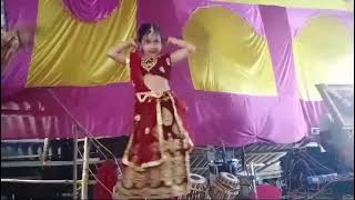 Bongshi bajay ke re sokhi🩷🩷বংশী বাজায় কে রে সখীdance song cutebaby [upl. by Heather]