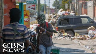 Author Mitch Albom Details Harrowing Experience Escaping Haiti in Dark of Night [upl. by Oiratnom]