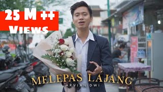 ARVIAN DWI FT TRI SUAKA  MELEPAS LAJANG OFFICIAL MUSIC VIDEO [upl. by Nedrah]