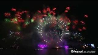 Big Ben rings in Londons biggest New Year firework display [upl. by Mariko]