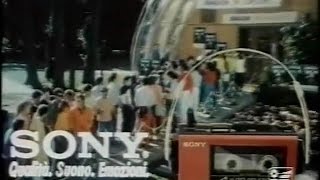 Sony Walkman WM6  Pubblicità Italiana 1984 [upl. by Heidt]