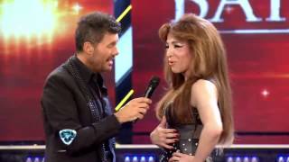 Showmatch 2014  Lizy Tagliani contó sus inicios y jugó un picado con Marcelo [upl. by Bonnes]