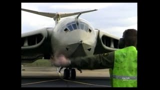 Hendley Page Victors Flight Sortie over Buckingham Palace [upl. by Nared]