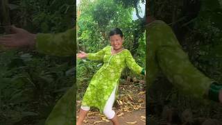 Lampate Surati 😜😎 komalroka trending dance youtubeshorts shorts viral [upl. by Ahsiyk]