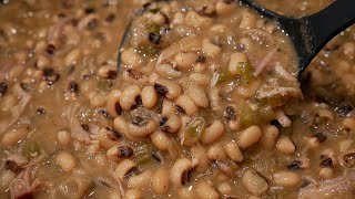 Lets Make a Delicious Pot of Southern Black Eyed Peas Easy Slow Cooker New Years Dinner Recipe [upl. by Garzon]