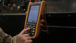 Handheld oscilloscopen van de industriële ScopeMeter®serie Fluke 120B [upl. by Nhor435]