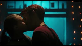 Betty amp Archie KISS 4X17 ALSO SING quot ORGIN OF LOVEquot Riverdale US S04E17 HDTV [upl. by Phillipe]