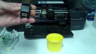 How To Refill HP 21 and 22 Ink Cartridges HP Deskjet D2460  Part 1 [upl. by Axe999]