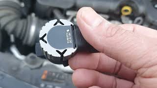 HEADLIGHT BULB REPLACE WITH XENON BULB ON VAUXHALL OPAL INSIGNIAI 2016 [upl. by Ardnasac]