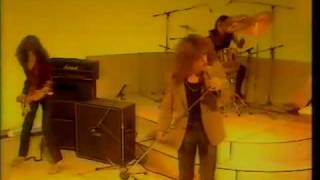 DIAMOND HEAD  Streets of Gold  Live  1980 [upl. by Nesyrb]