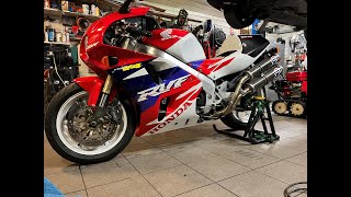 Honda RC45 rvf750 It got me nervous will a plug change be all it needed  part2 [upl. by Auop]