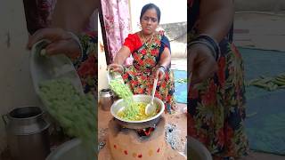 పచ్చి బఠాణి టమాటా కూర batani tomato curry in telugu telaganavontallu simpletastyfood [upl. by Season]