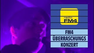 Bilderbuch  Maschin  live  FM4 Überraschungskonzert 2018 [upl. by Kehr]