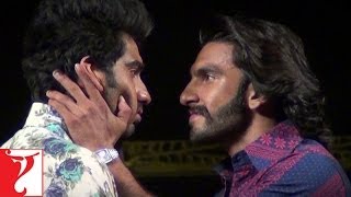 Making Of The Film  Gunday  Howrah Bridge At Night  Capsule 14  Ranveer Singh  Arjun Kapoor [upl. by Kenwrick194]