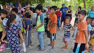 En FByE visitamos la comunidad de Coyolar loc de Puente Nacional dimos dulces y juguetes 2 [upl. by Ahsercel]