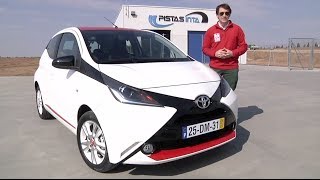 Primera prueba Toyota Aygo  Autobildes [upl. by Firahs711]