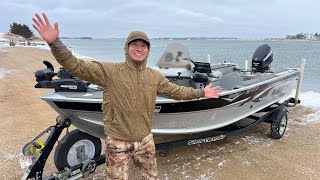 Walleye Fishing in Our New Boat CATCH CLEAN COOK [upl. by Anil]