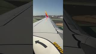 Delta A321 Sharklets shot from Onboard Southwest B737700 ￼split scimitars winglets shorts [upl. by Ellerad]