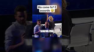 Riesce a fare divisioni a 7 cifre a mente in 2 secondi italiasgottalent talento incredibile [upl. by Etnud461]