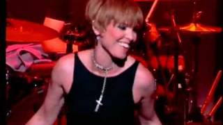 14 Pat Benatar  Hit Me With Your Best Shot  Live 2001 [upl. by Ativak]