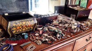 Decluttering jewelry with the KonMari method [upl. by Brendon]