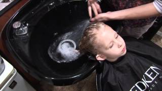 How To Shampoo Tutorial  Hair 101 [upl. by Yseult]