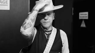 Kiefer Sutherland  This Is How Its Done Official Video [upl. by Ecnatsnok]