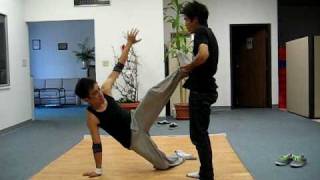 Breakdance Tutorial How to Flare  Flare Transitions [upl. by Laith420]