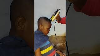 DIY BARB YOUR CHILDREN HAIR YOUR SELF AT THE COMFORT OF YOUR HOME diy educative value barber [upl. by Arrotal]