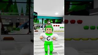 RAGAZZO POVERO RISCHIA ALLA LOTTERIA SU ROBLOX 😱 roblox [upl. by Herrmann]