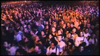 Crowded House Its only Natural Livewmv [upl. by Galvan291]